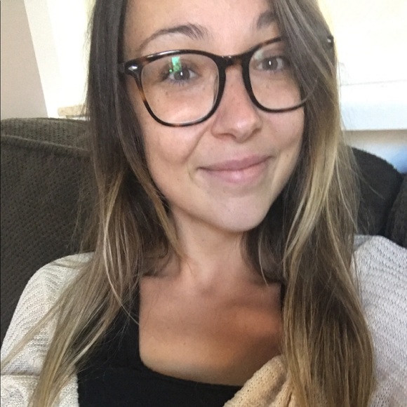 Meet your Posher, Jamie-lynn - Picture 1 of 1